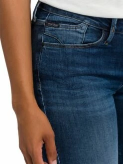 Cross Jeans Damen Jeans Rose - Regular Fit - Blau - Crinkle Dark Blue -JEANS DIRECT Verkäufe 46517 N 487 067 cross jeans null 4 1